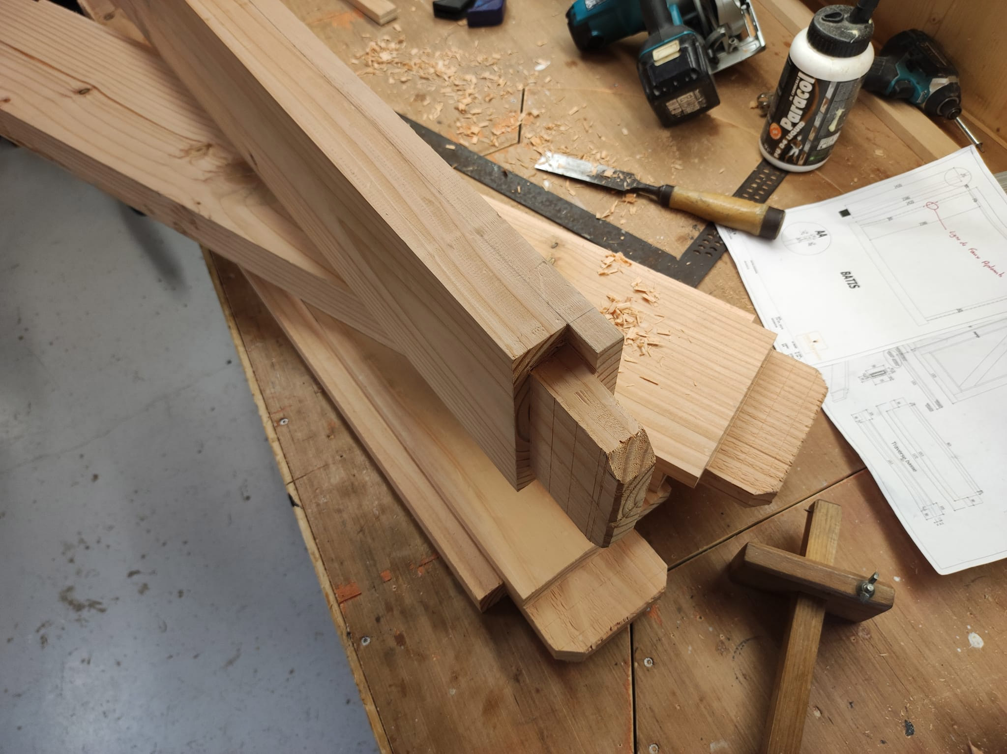 Le bois, matériau de coeur de PÉRICHARPENTE, Gwenaël Périchart, artisan charpentier depuis 25 ans dans la construction bois et la charpente